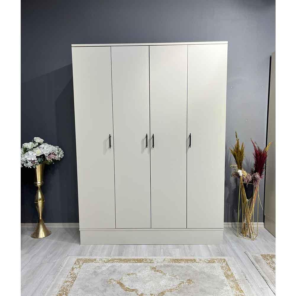 ოთხკარიანი კარადა
